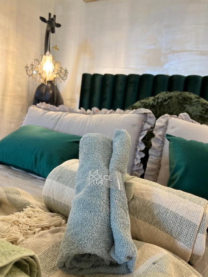 La Dolce Vita Luxury II Apartments With Best Free Private Parking In Center Пула Екстер'єр фото