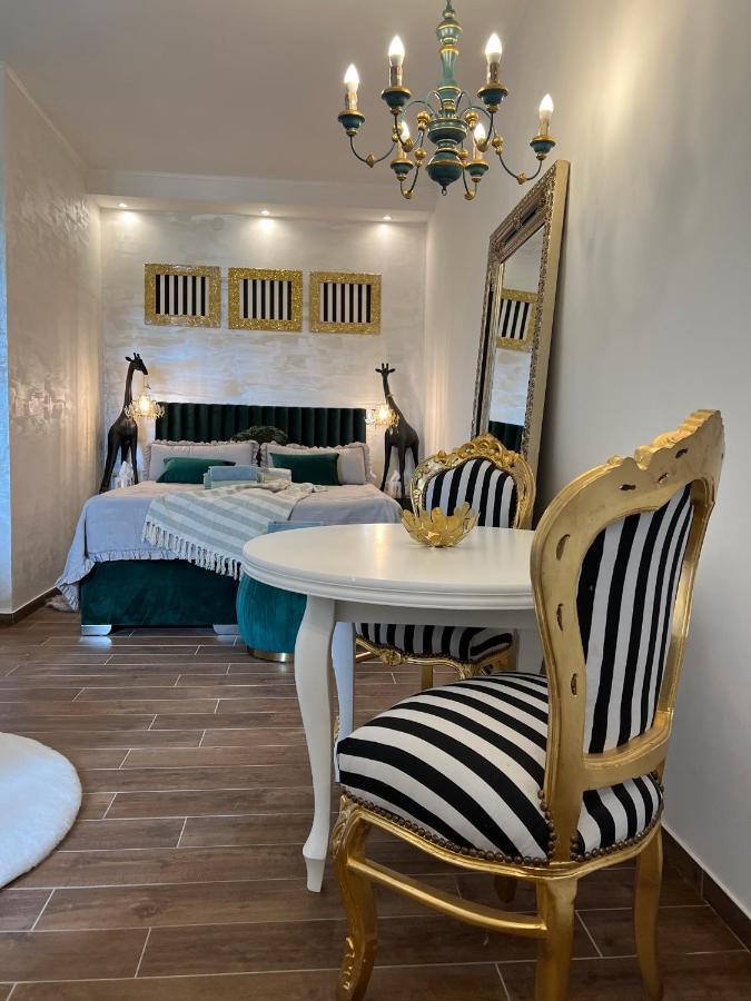 La Dolce Vita Luxury II Apartments With Best Free Private Parking In Center Пула Екстер'єр фото